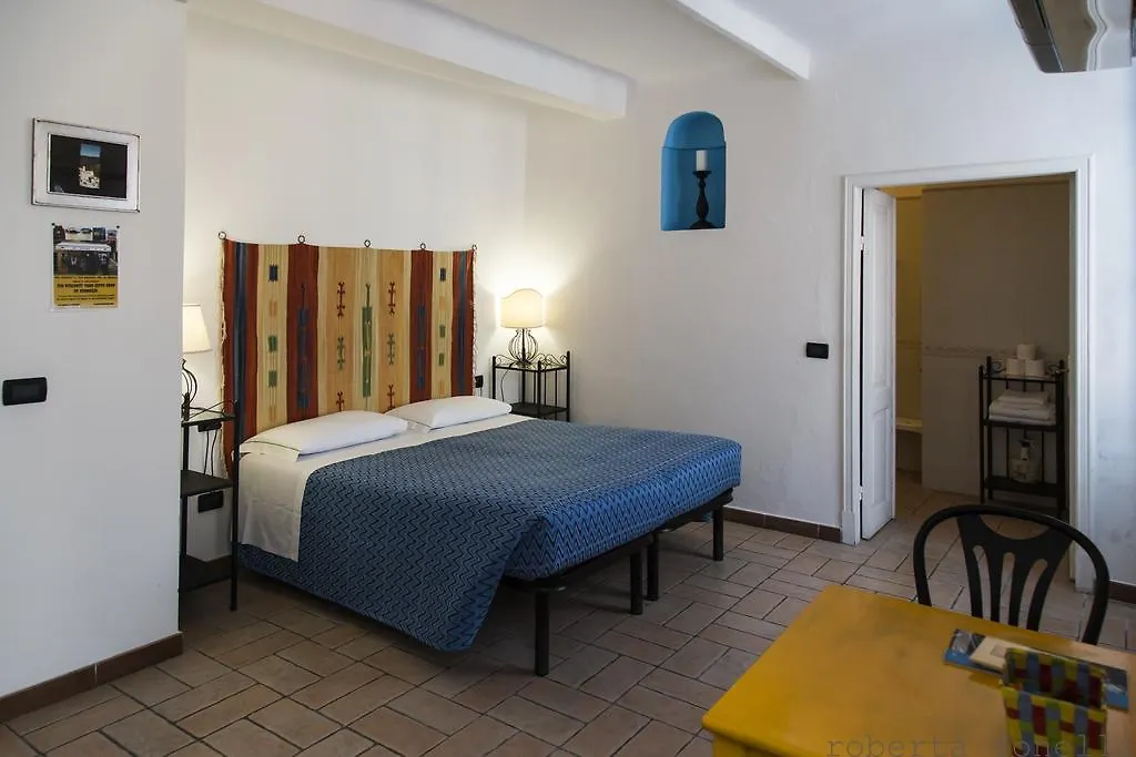 Camere Anna Vernazza
